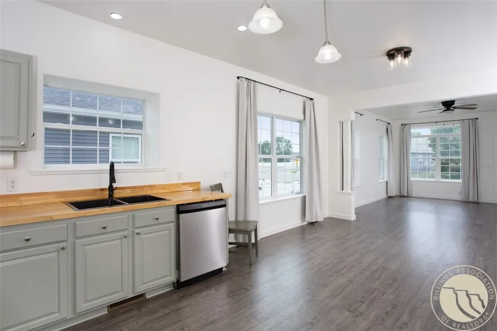 1407 Twin Oaks Drive Billings MT 59105