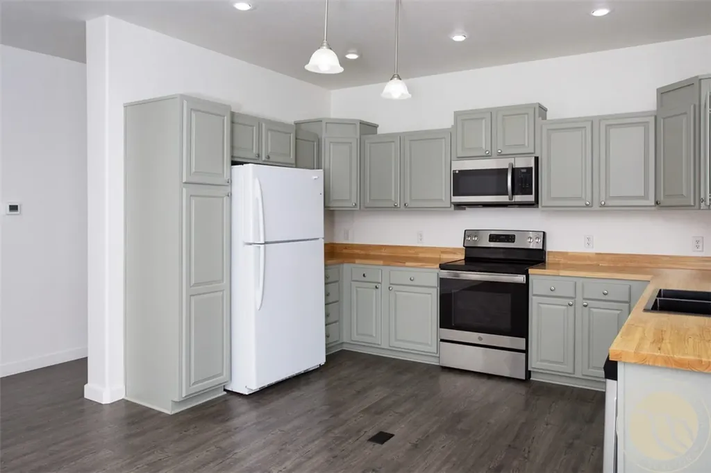 1407 Twin Oaks Drive Billings MT 59105