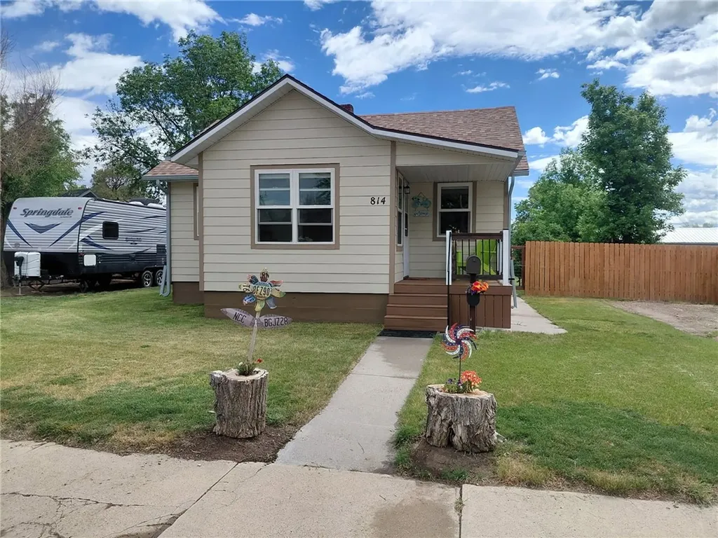 814 1st Street W Roundup MT 59072