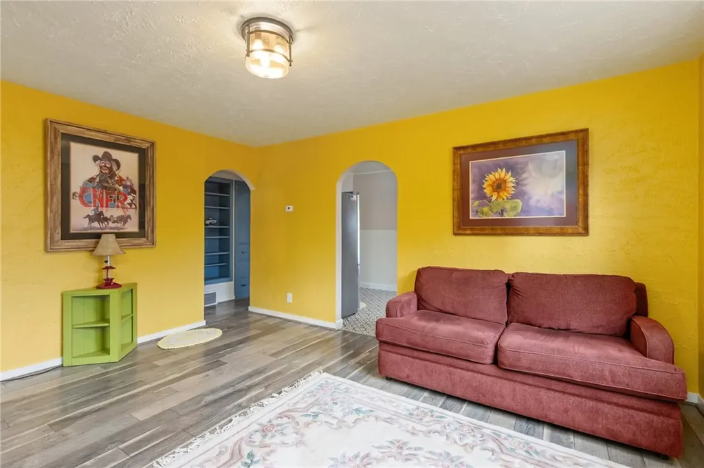 814 1st Street W Roundup MT 59072