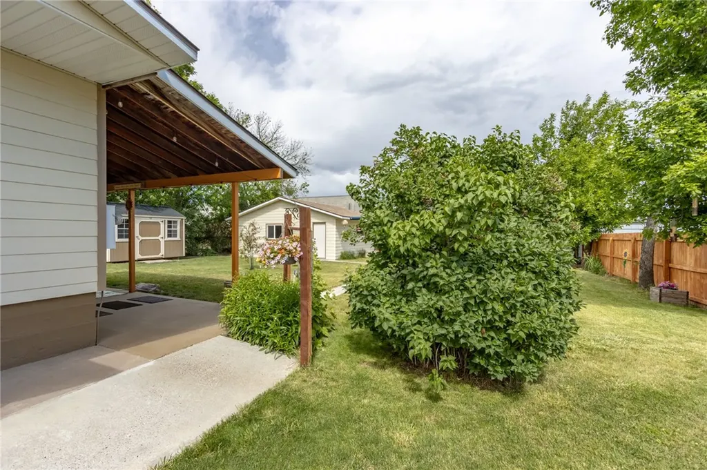814 1st Street W Roundup MT 59072