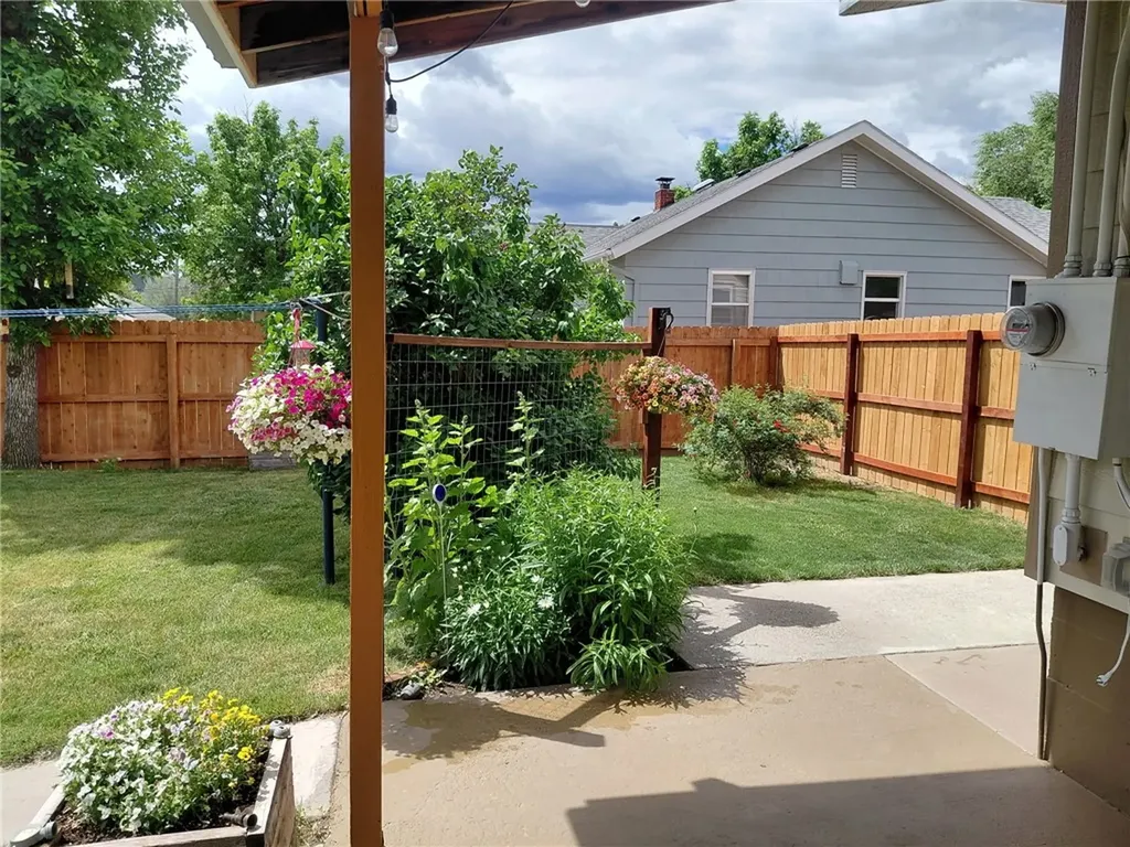 814 1st Street W Roundup MT 59072