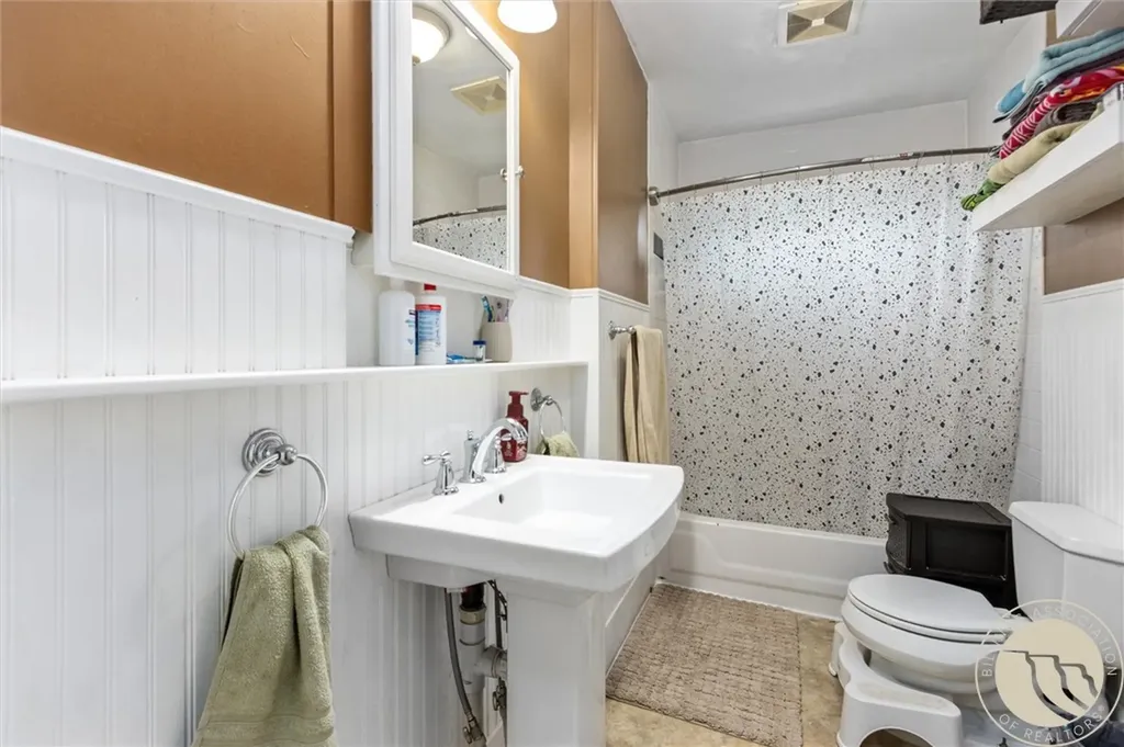 302 3rd Avenue Laurel MT 59044