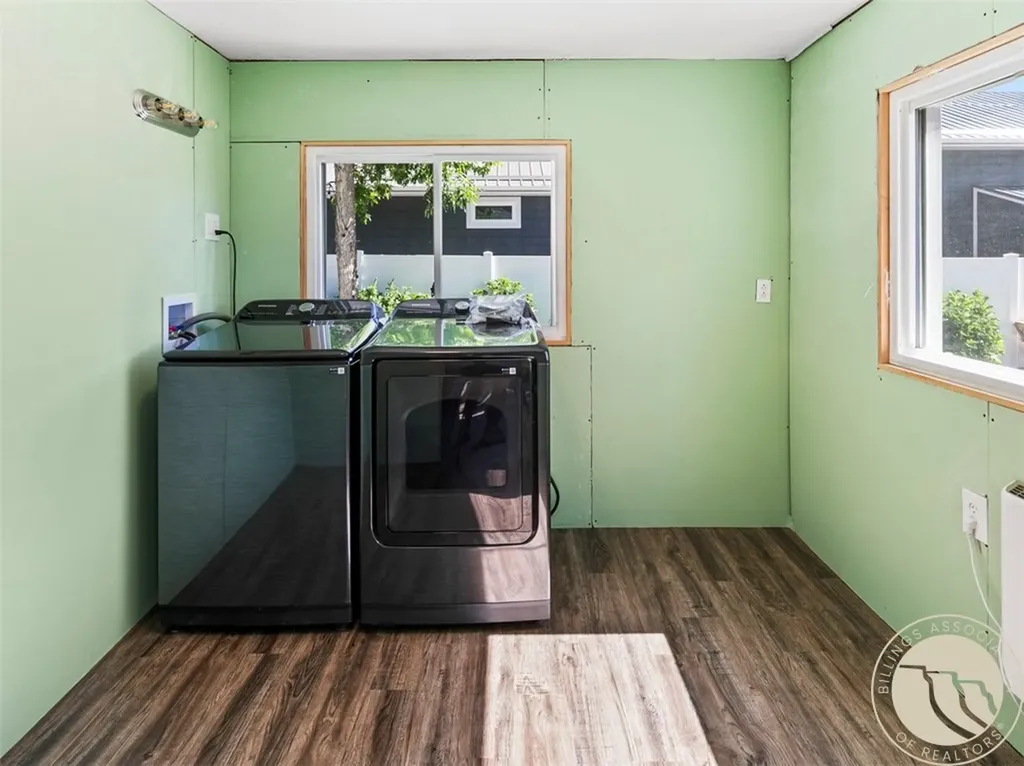 326 N 3rd Street Columbus MT 59019