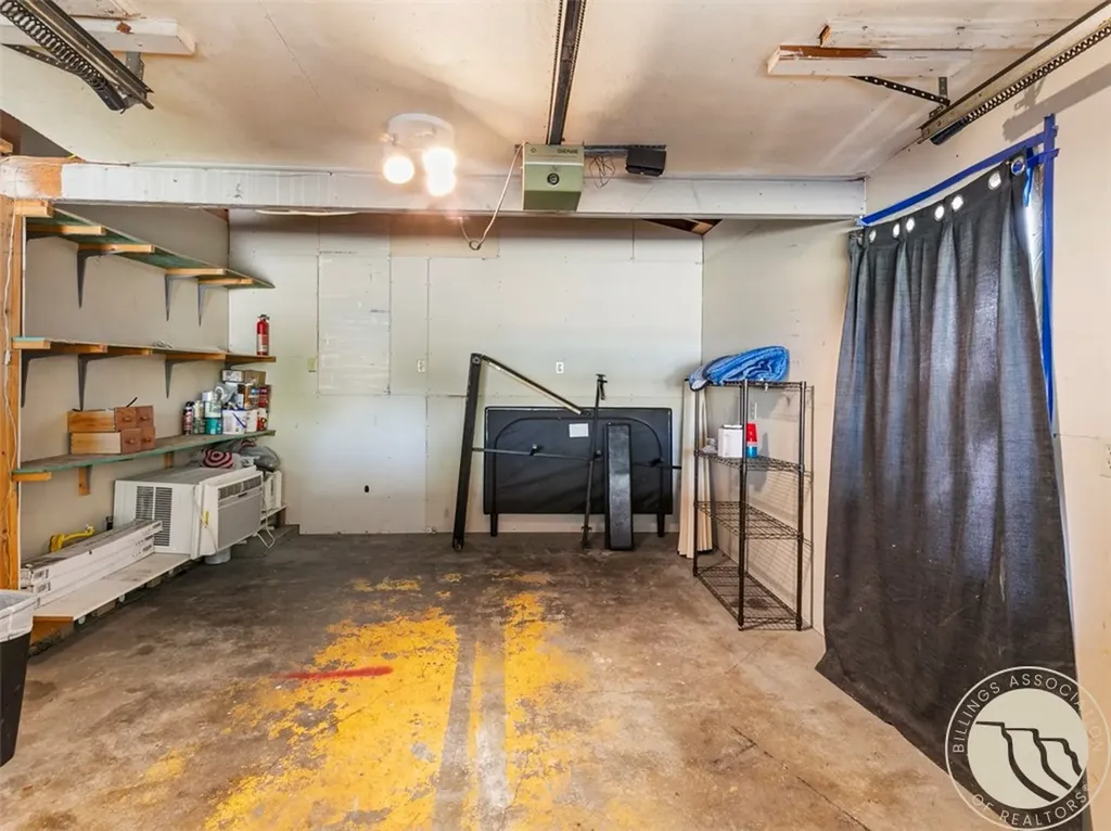 326 N 3rd Street Columbus MT 59019