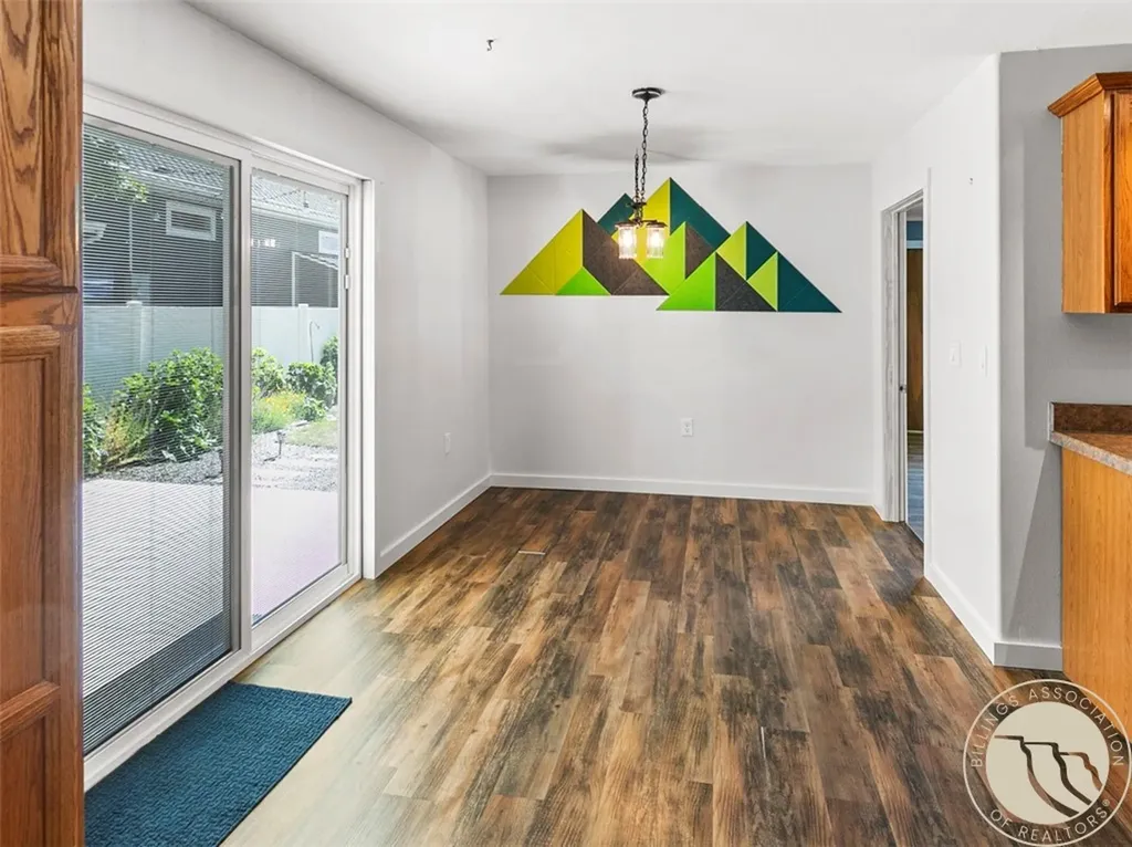 326 N 3rd Street Columbus MT 59019