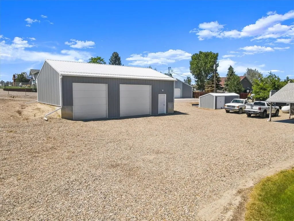 1005 4th Street W Roundup MT 59072