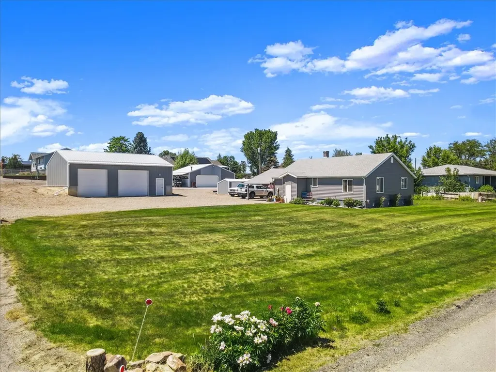1005 4th Street W Roundup MT 59072