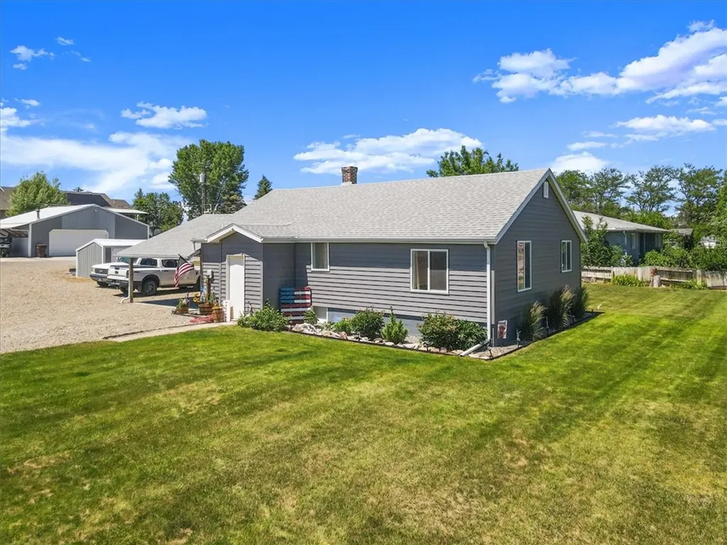 1005 4th Street W Roundup MT 59072
