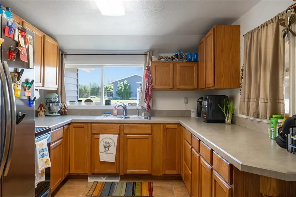 1005 4th Street W Roundup MT 59072