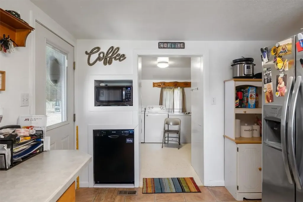 1005 4th Street W Roundup MT 59072