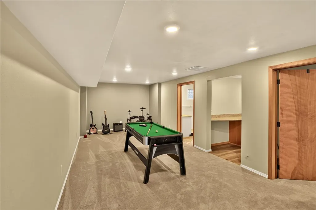 21 Grill Road Joliet MT 59041