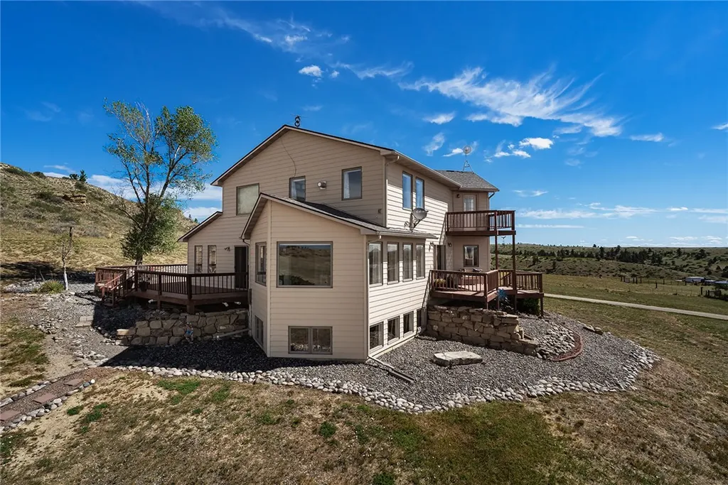 21 Grill Road Joliet MT 59041