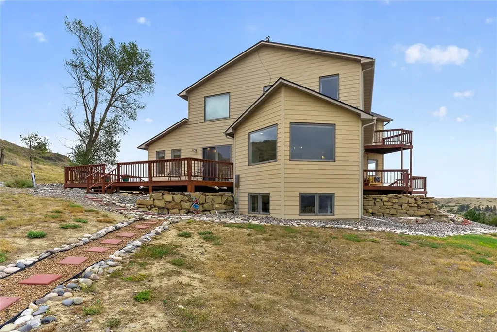 21 Grill Road Joliet MT 59041