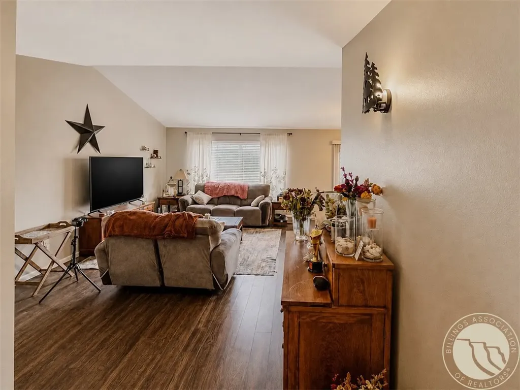 166 Stillwater Lane Billings MT 59105