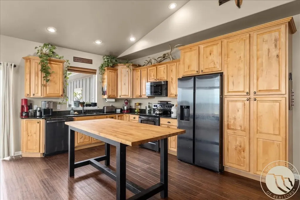 13605 N Ranchairo Road Molt MT 59057