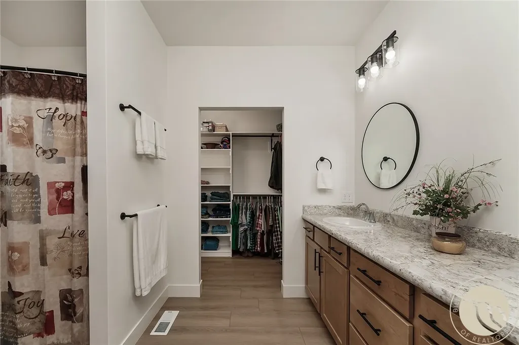 2507 Lake Heights Drive Billings MT 59105