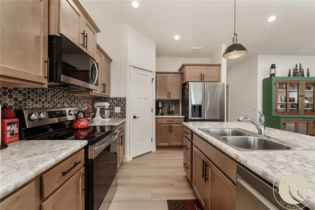 2507 Lake Heights Drive Billings MT 59105