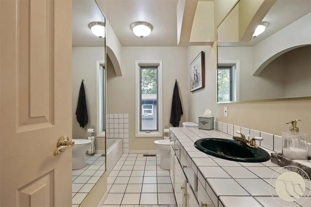 3043 Lloyd Mangrum Lane Billings MT 59106