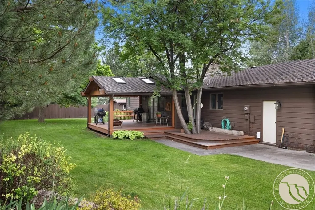 3043 Lloyd Mangrum Lane Billings MT 59106
