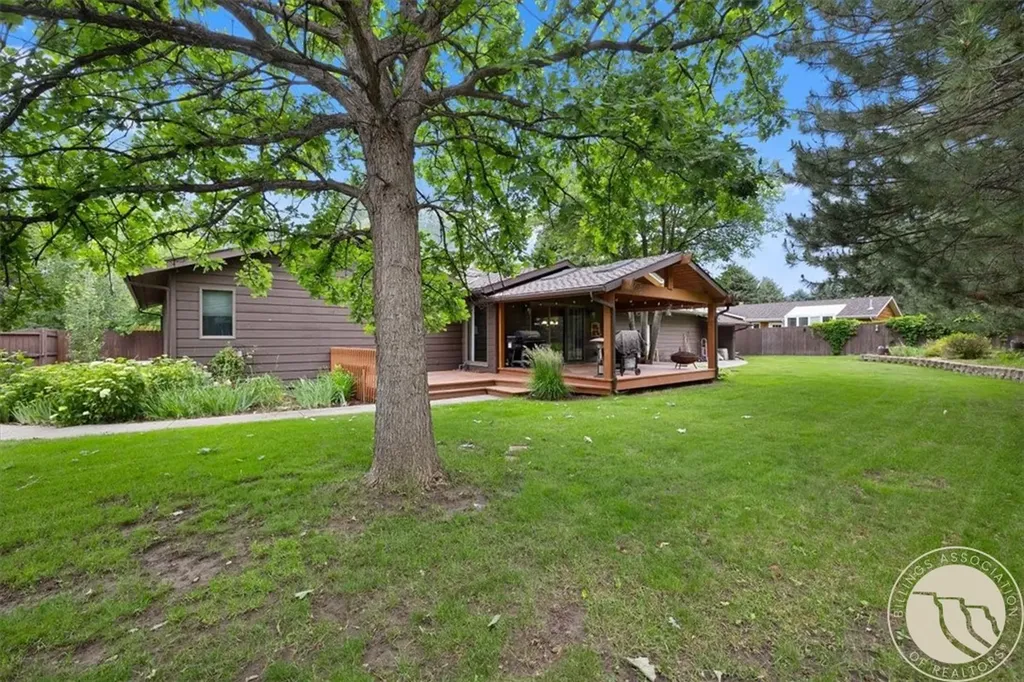 3043 Lloyd Mangrum Lane Billings MT 59106