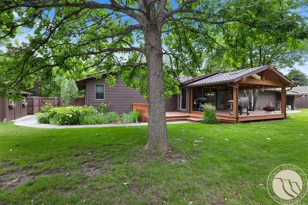 3043 Lloyd Mangrum Lane Billings MT 59106