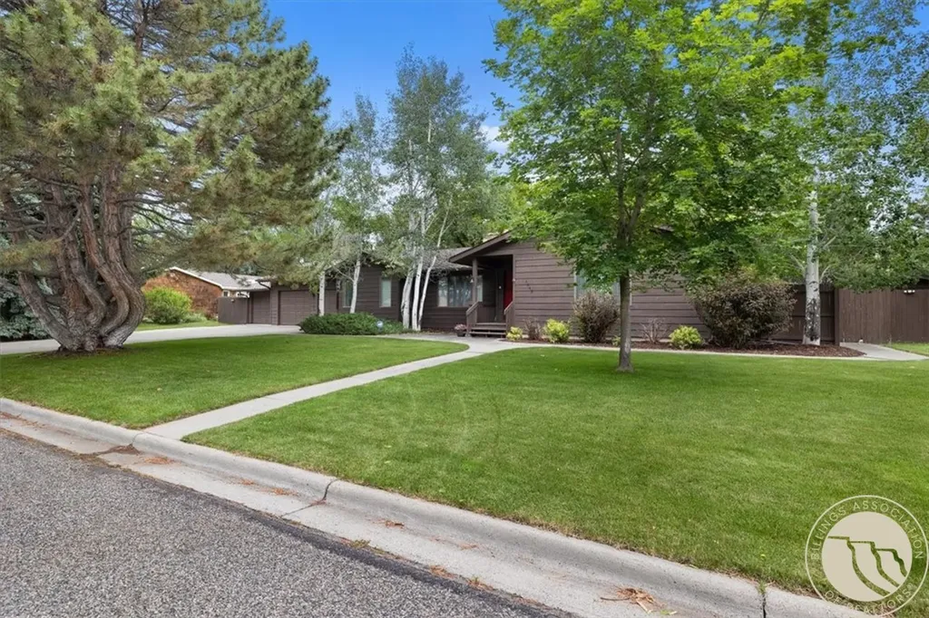 3043 Lloyd Mangrum Lane Billings MT 59106