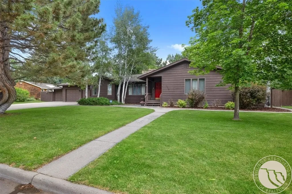3043 Lloyd Mangrum Lane Billings MT 59106