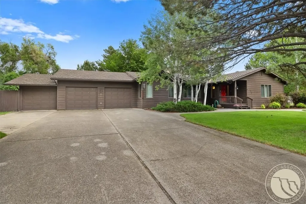 3043 Lloyd Mangrum Lane Billings MT 59106