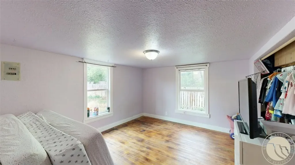 305 W 1st Street Roundup MT 59072