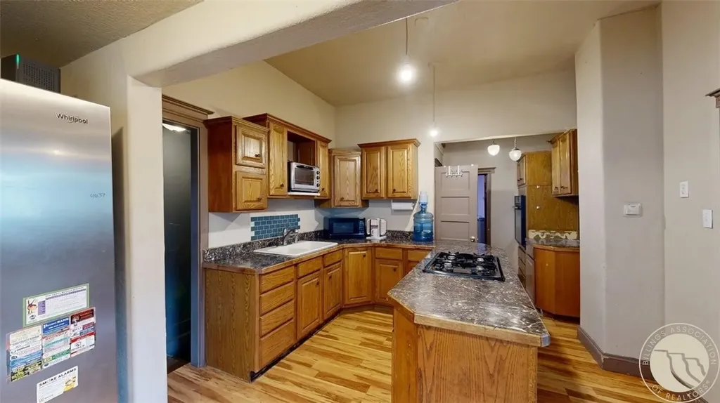 305 W 1st Street Roundup MT 59072