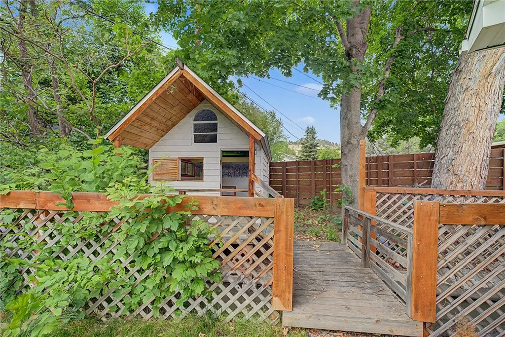 2734 Beth Drive Billings MT 59102