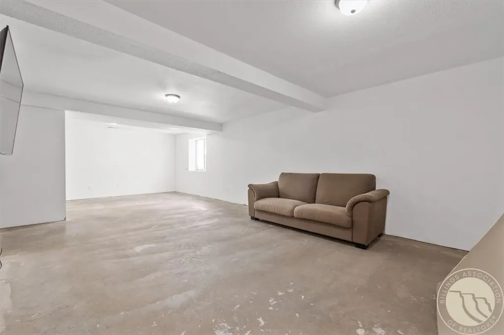 427 S 5th Street Bridger MT 59014