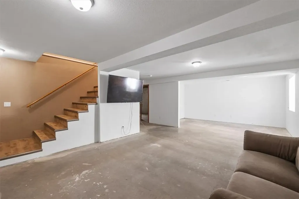 427 S 5th Street Bridger MT 59014
