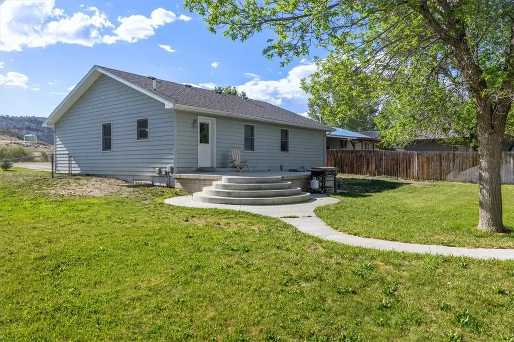 427 S 5th Street Bridger MT 59014