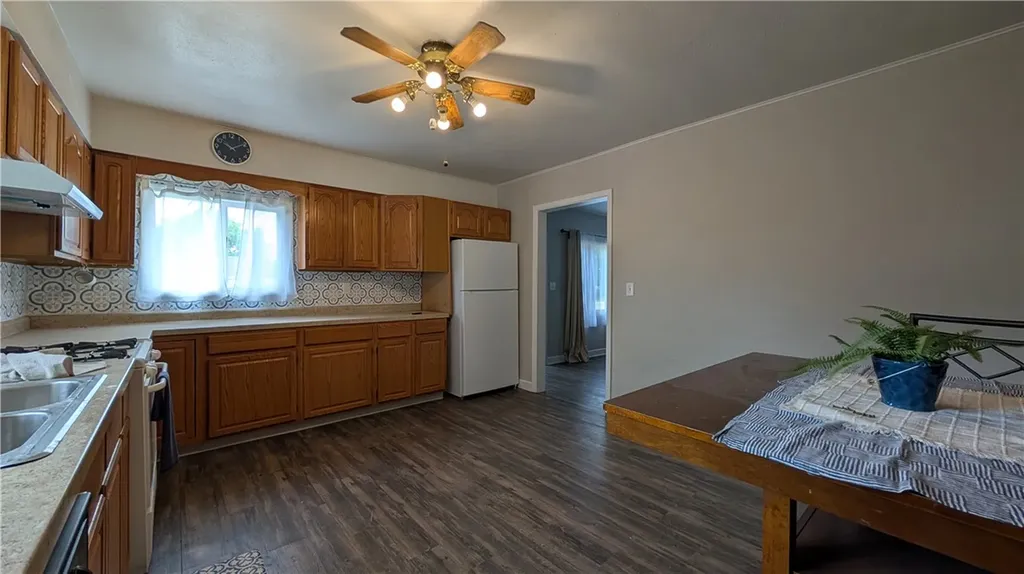 522 6th Street SE Sidney MT 59270