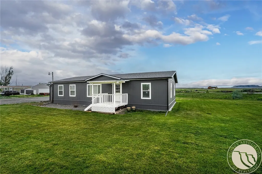 2930 Shale Rock Drive Shepherd MT 59079