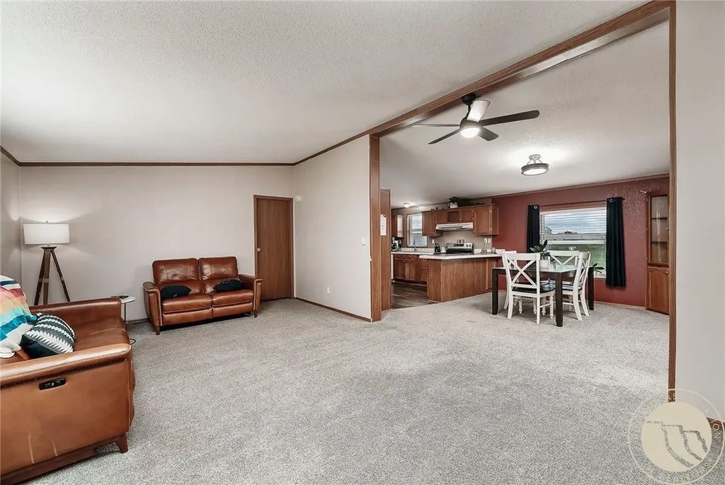 2930 Shale Rock Drive Shepherd MT 59079