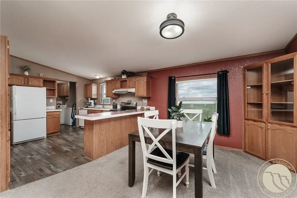 2930 Shale Rock Drive Shepherd MT 59079