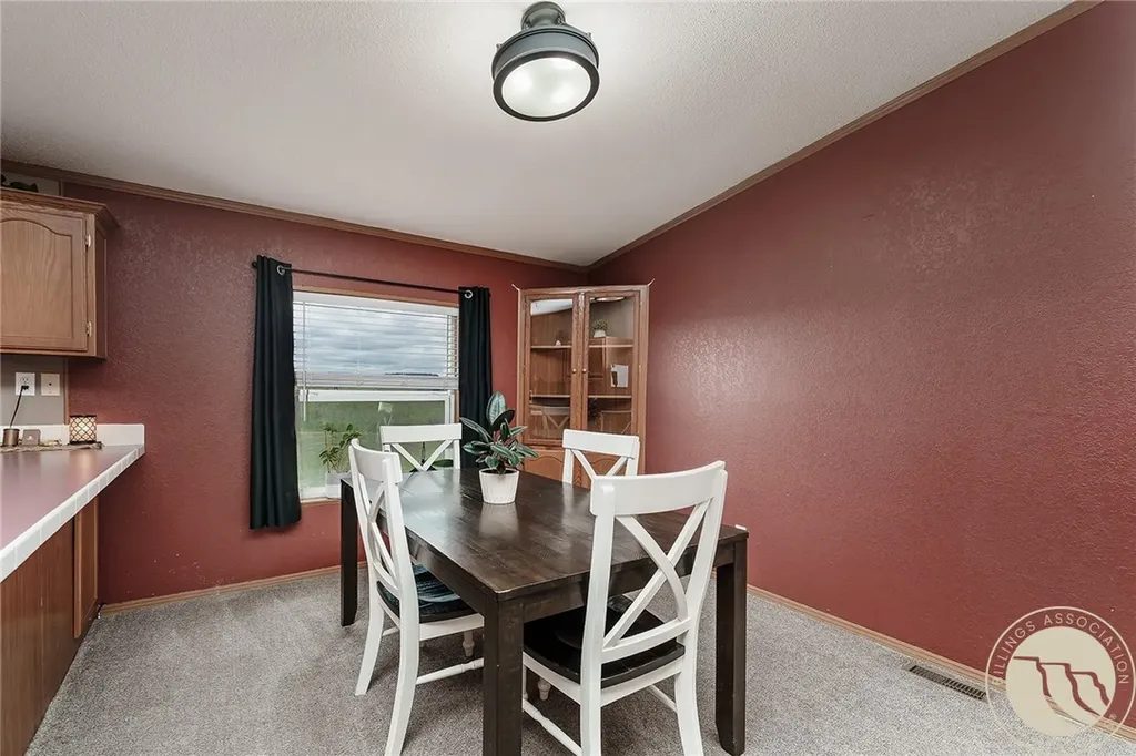 2930 Shale Rock Drive Shepherd MT 59079
