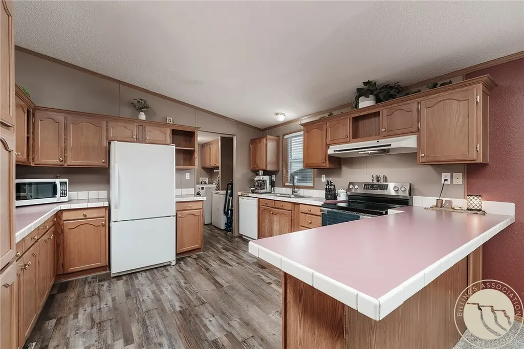 2930 Shale Rock Drive Shepherd MT 59079