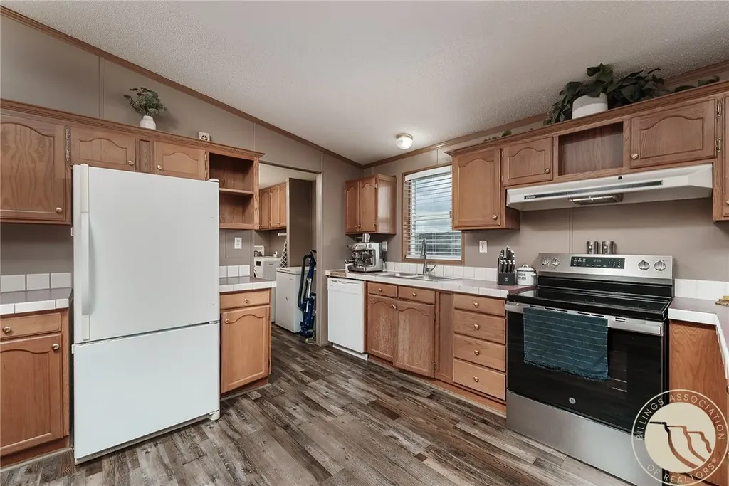 2930 Shale Rock Drive Shepherd MT 59079