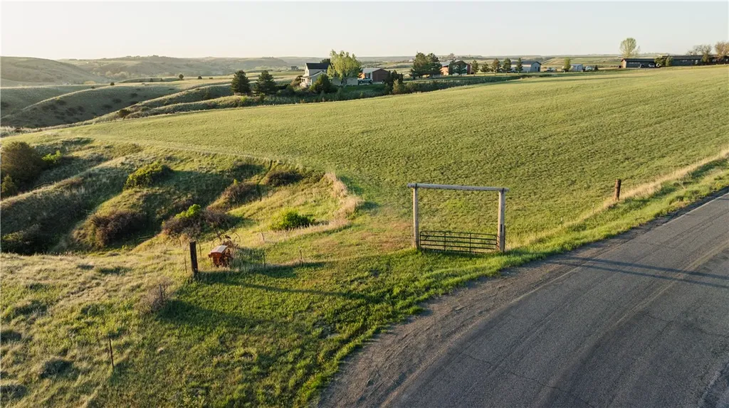 Tbd Vandaveer/blue Creek Road Billings MT 59101