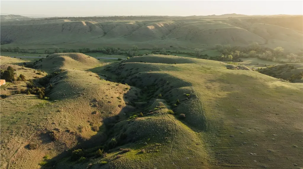 Tbd Vandaveer/blue Creek Road Billings MT 59101