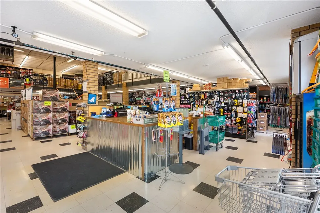 906 Broadwater Avenue Billings MT 59101