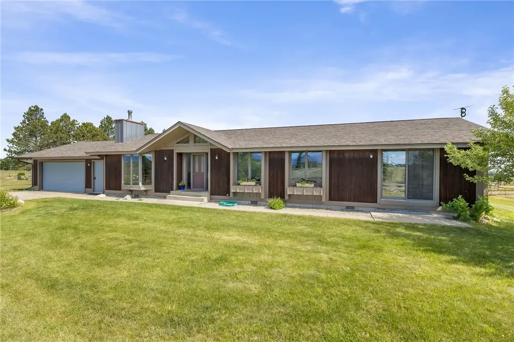 14 Teini Road Roberts MT 59070