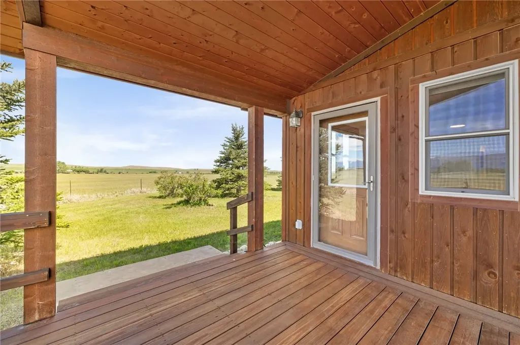 14 Teini Road Roberts MT 59070
