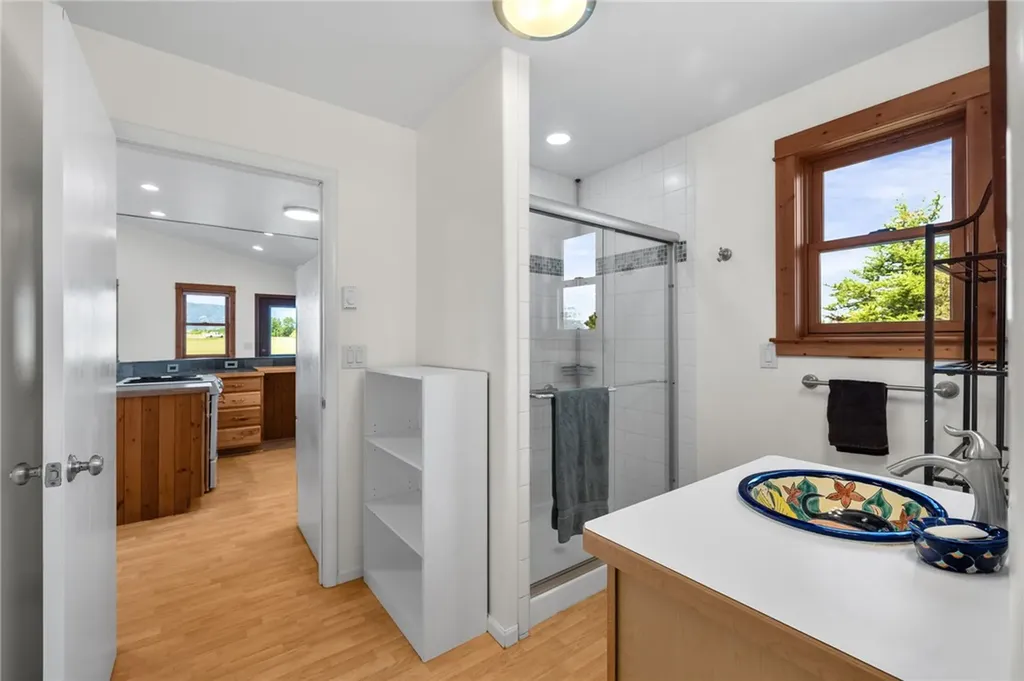 14 Teini Road Roberts MT 59070