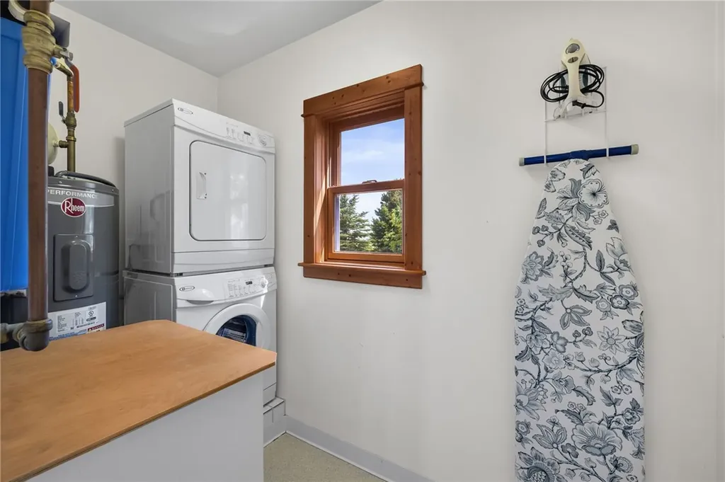 14 Teini Road Roberts MT 59070