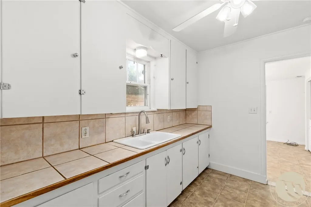 506 Date Avenue Laurel MT 59044